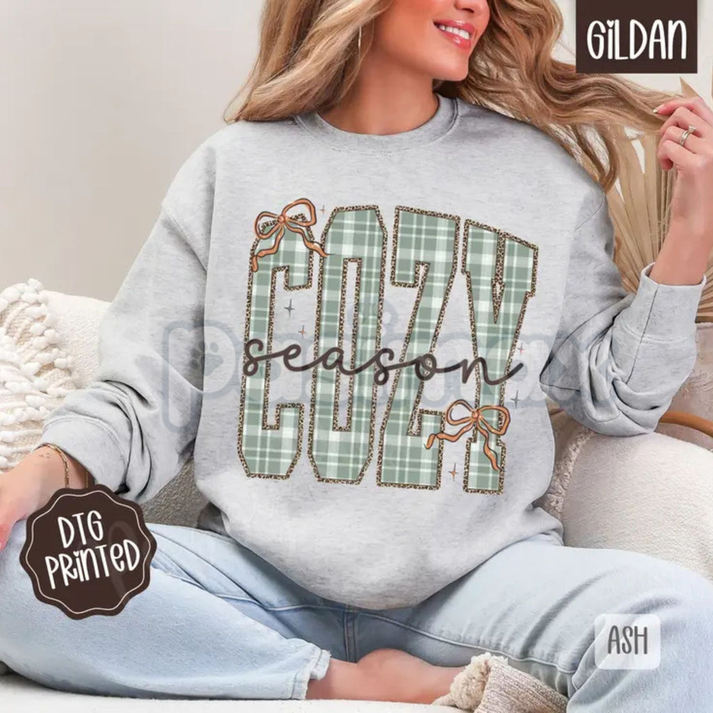 Plaid Cozy Sweatshirt | Trendy Women's Winter Sweater | Rustic Buffalo Plaid Crewneck | Warm Holiday Layering Jumper